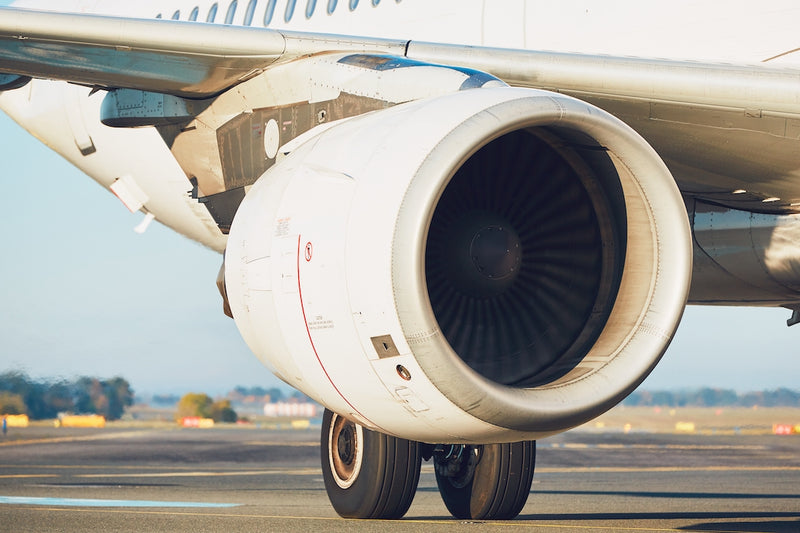 Reduce costos operativos limpiando los motores de avión